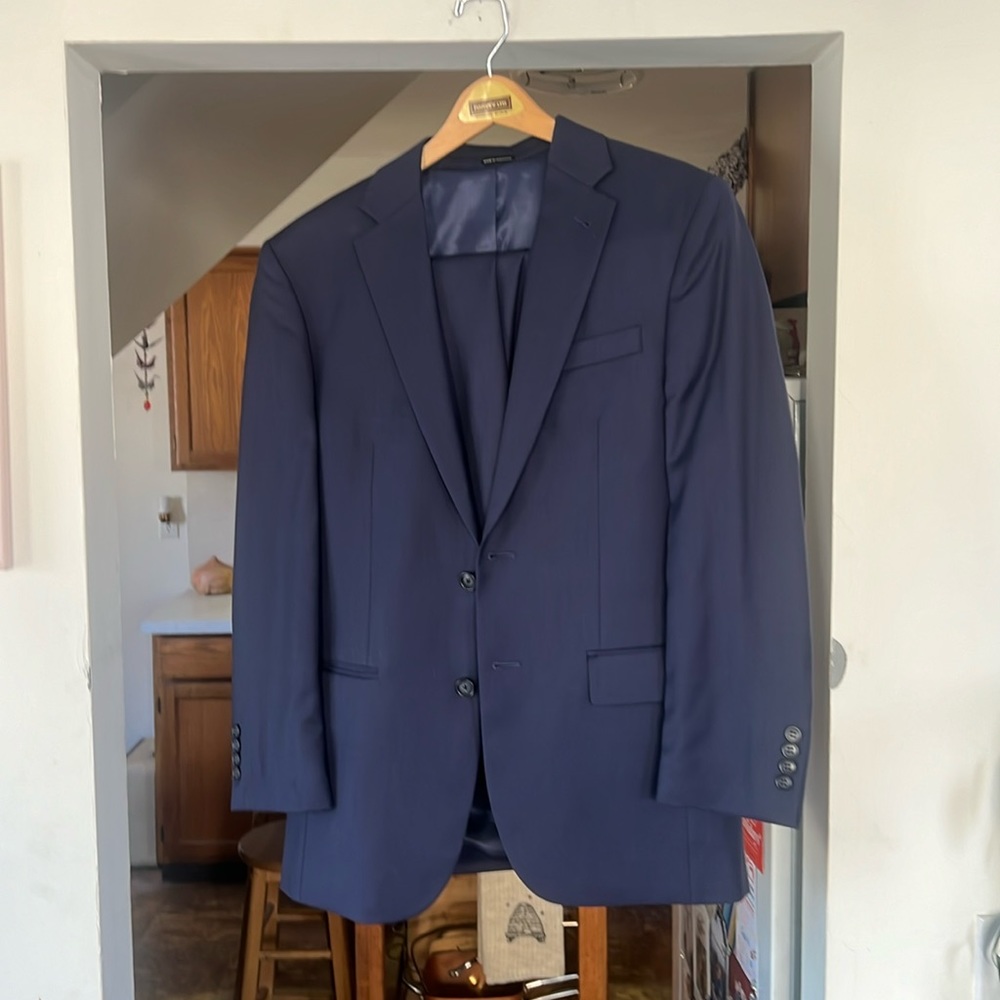Joseph Abboud Custom Navy Suit 38 Regular 10% wool
